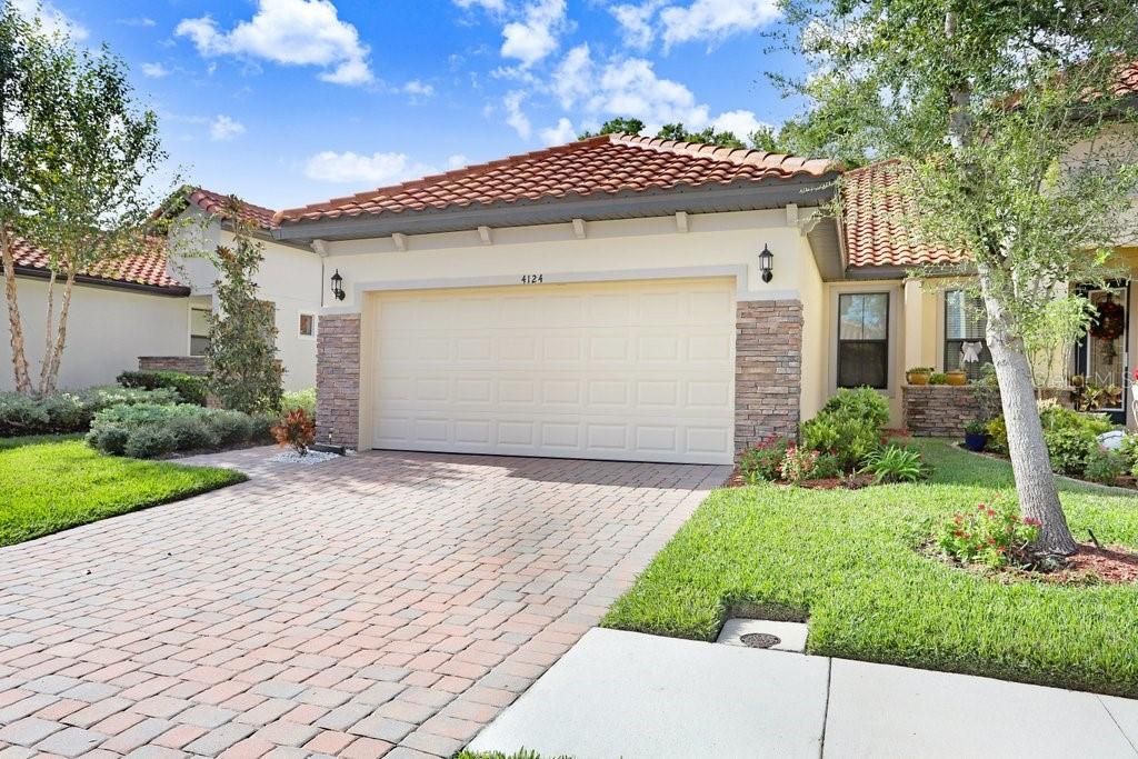 En Venta: $346,900 (3 camas, 2 baños, 1584 Pies cuadrados)