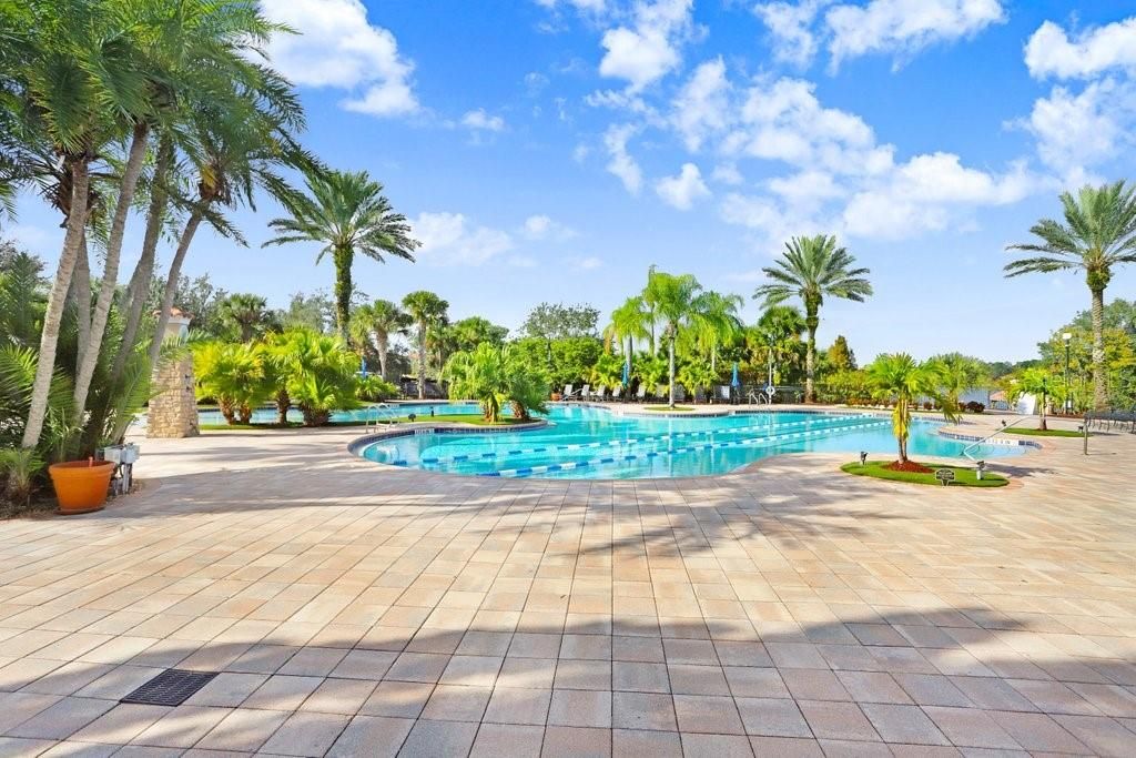 En Venta: $346,900 (3 camas, 2 baños, 1584 Pies cuadrados)