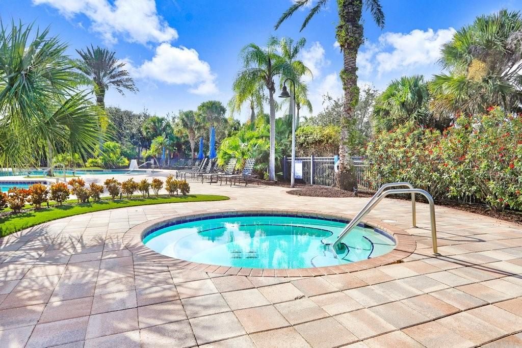 En Venta: $346,900 (3 camas, 2 baños, 1584 Pies cuadrados)