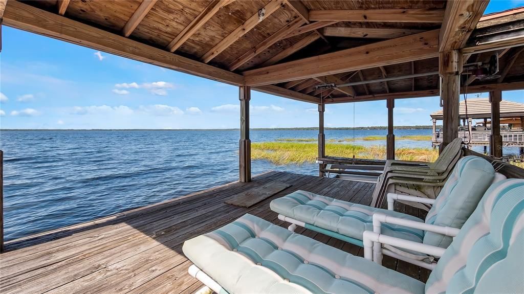 For Sale: $1,350,000 (3 beds, 3 baths, 2919 Square Feet)