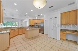 出租: $2,900 (4 贝兹, 3 浴室, 3191 平方英尺)