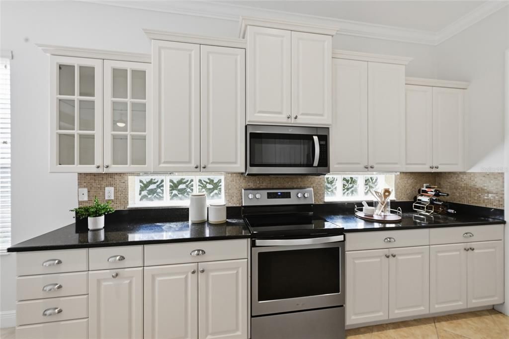 For Sale: $709,900 (4 beds, 3 baths, 2538 Square Feet)