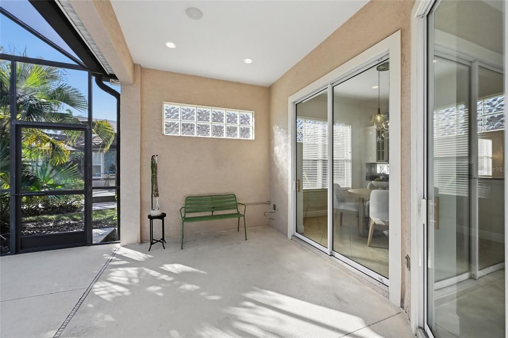 For Sale: $709,900 (4 beds, 3 baths, 2538 Square Feet)