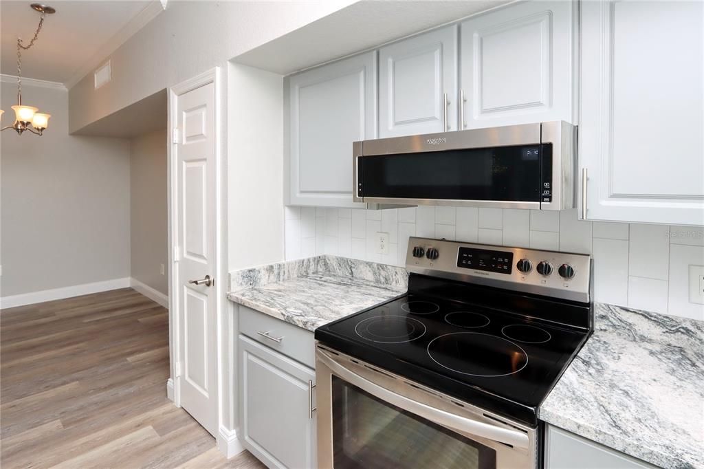 En Venta: $230,000 (2 camas, 2 baños, 1140 Pies cuadrados)