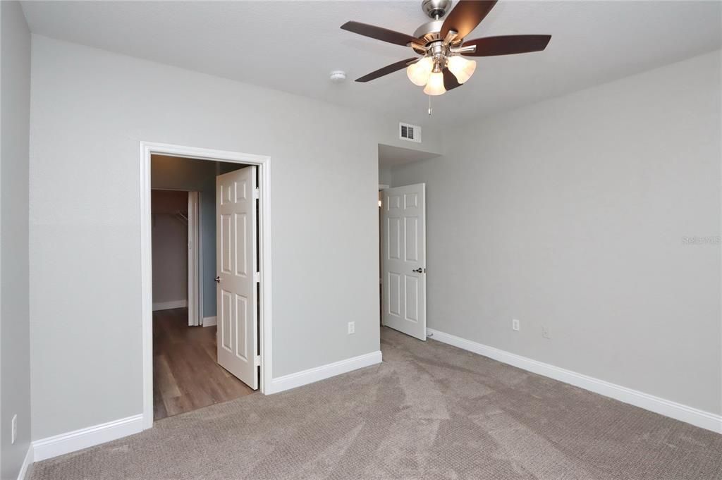 En Venta: $230,000 (2 camas, 2 baños, 1140 Pies cuadrados)