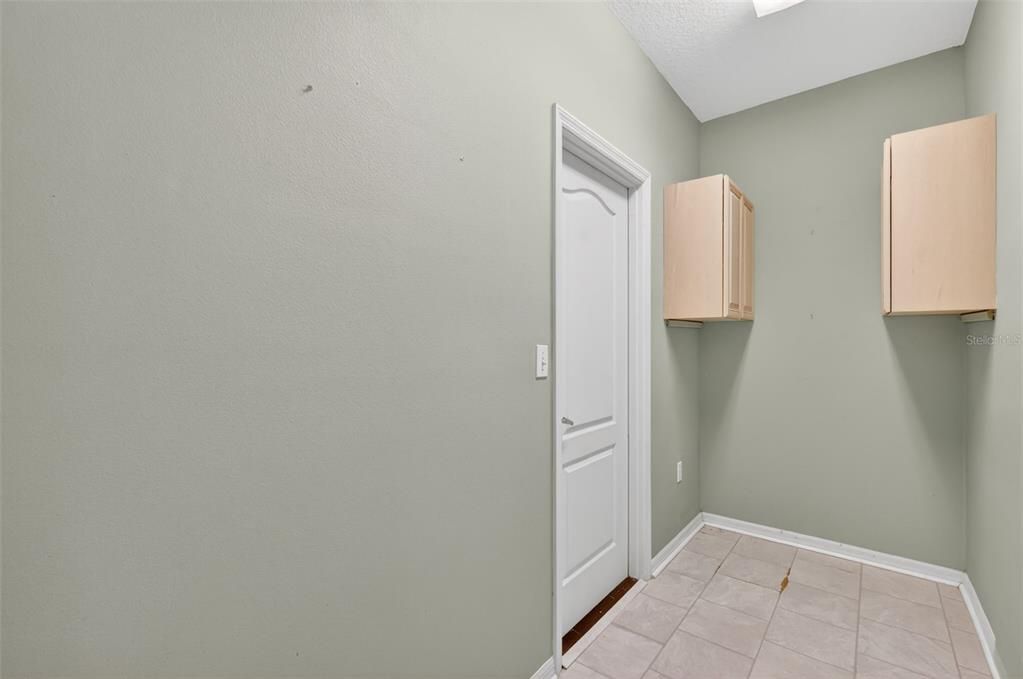 For Sale: $560,000 (3 beds, 2 baths, 2970 Square Feet)