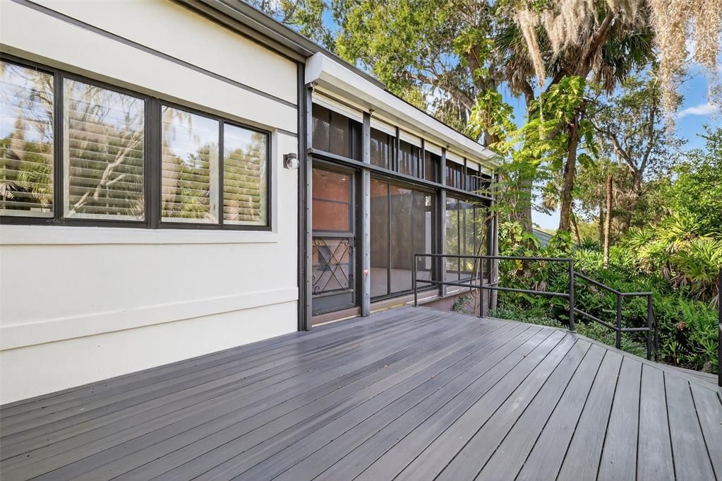 For Sale: $560,000 (3 beds, 2 baths, 2970 Square Feet)