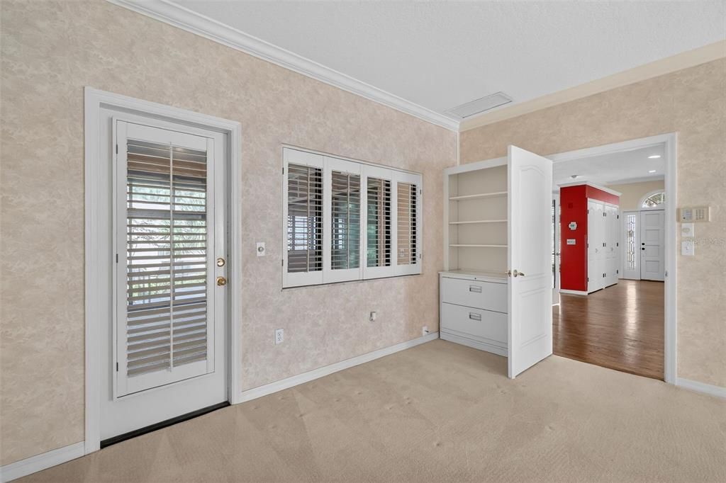 For Sale: $560,000 (3 beds, 2 baths, 2970 Square Feet)