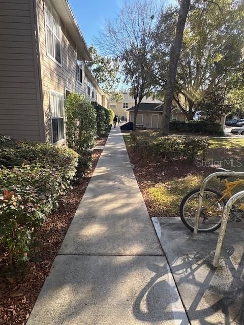 待售: $184,900 (2 贝兹, 2 浴室, 1114 平方英尺)