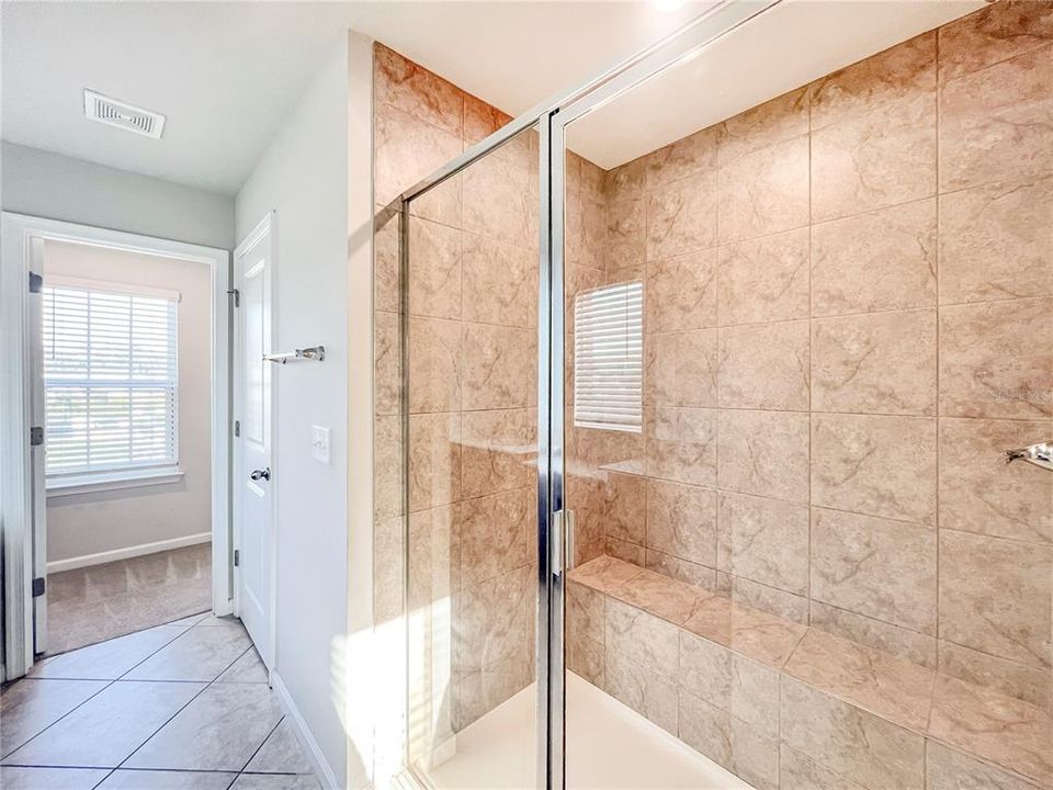 В аренду: $2,650 (4 спален, 2 ванн, 2048 Квадратных фут)