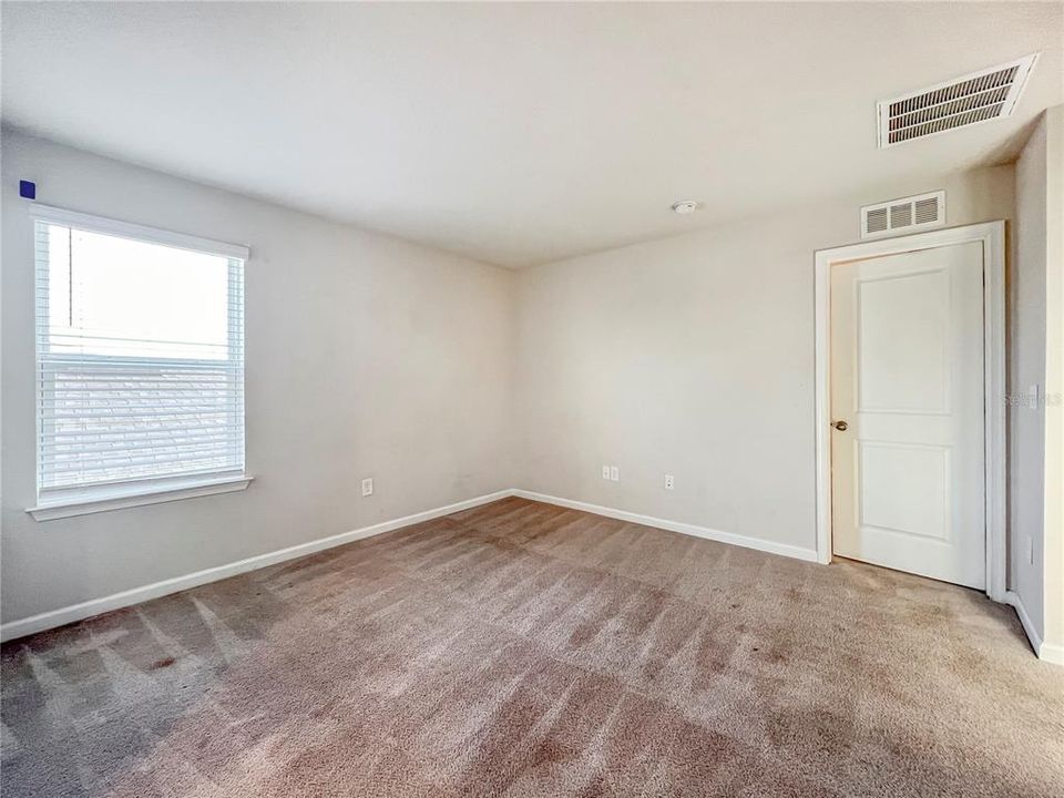 В аренду: $2,650 (4 спален, 2 ванн, 2048 Квадратных фут)