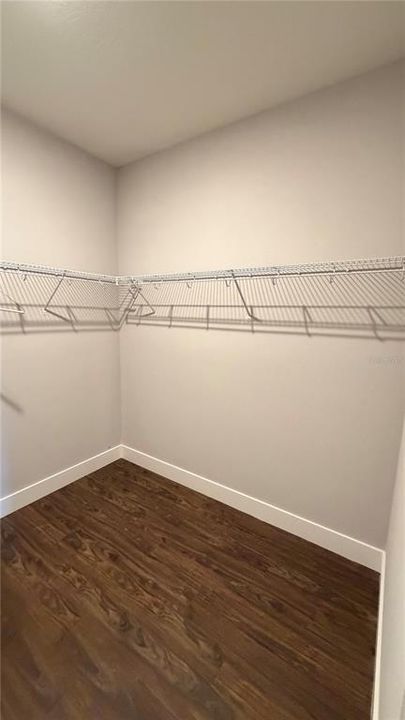 En Renta: $2,332 (4 camas, 2 baños, 1874 Pies cuadrados)