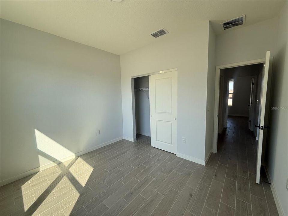 En Renta: $2,332 (4 camas, 2 baños, 1874 Pies cuadrados)