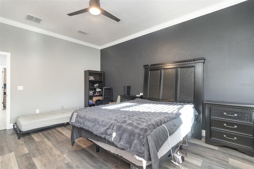 For Sale: $675,000 (4 beds, 3 baths, 2235 Square Feet)