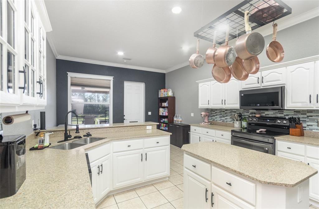 For Sale: $675,000 (4 beds, 3 baths, 2235 Square Feet)