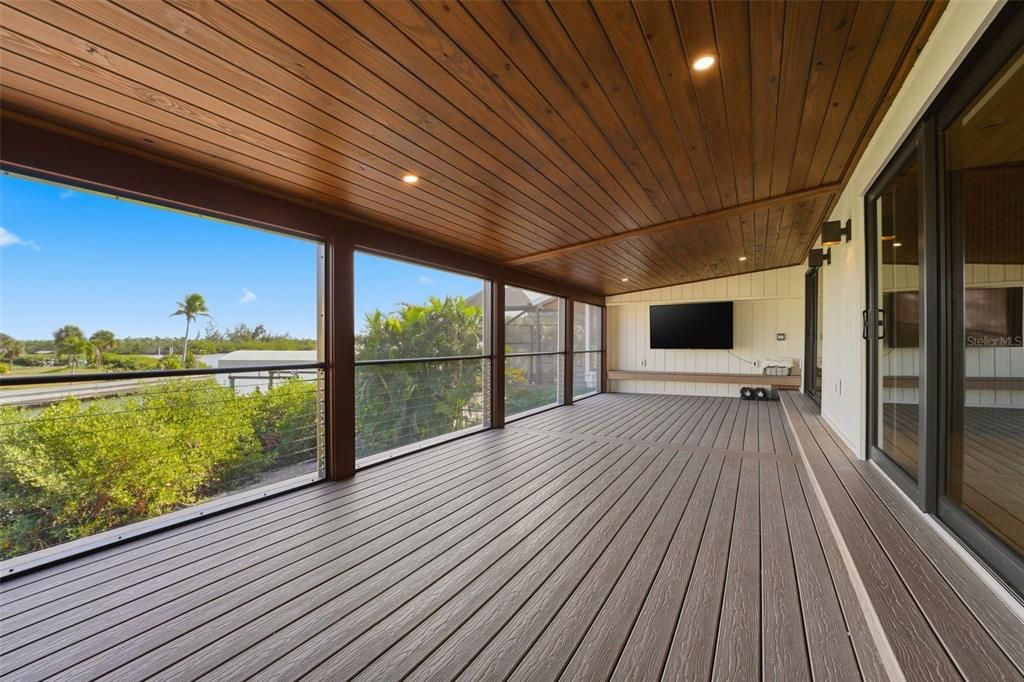 For Sale: $2,499,000 (3 beds, 4 baths, 2180 Square Feet)