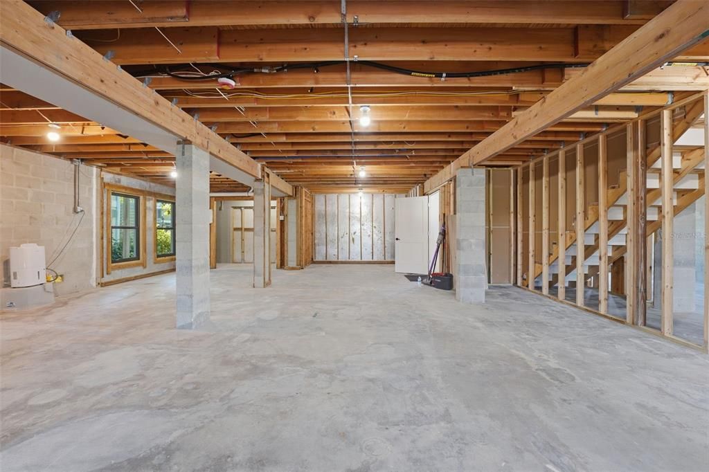 For Sale: $2,499,000 (3 beds, 4 baths, 2180 Square Feet)