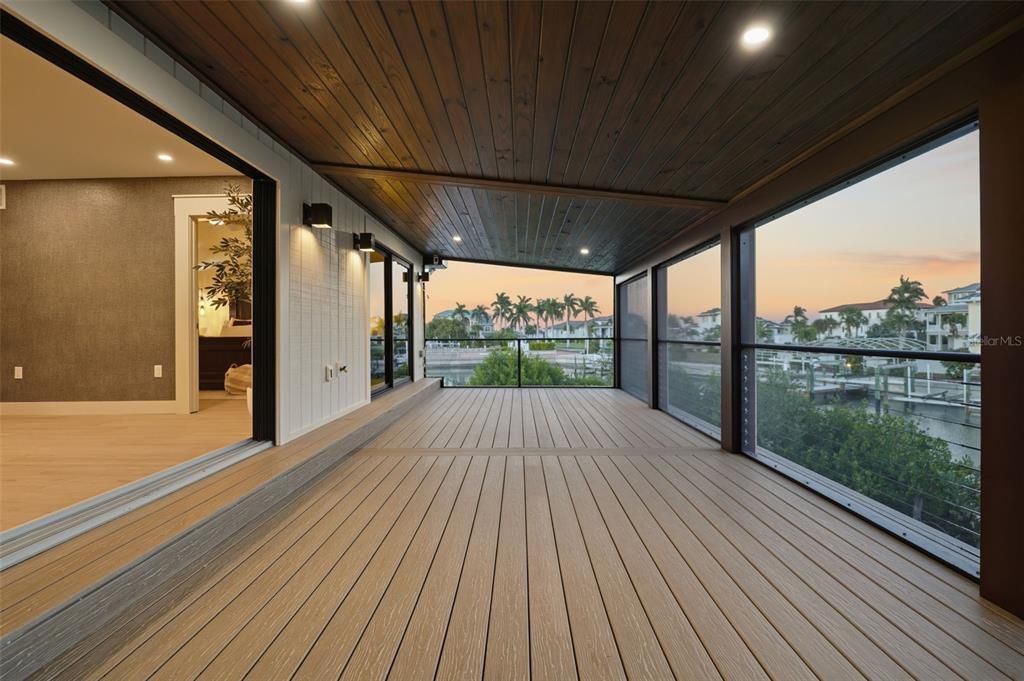 For Sale: $2,499,000 (3 beds, 4 baths, 2180 Square Feet)