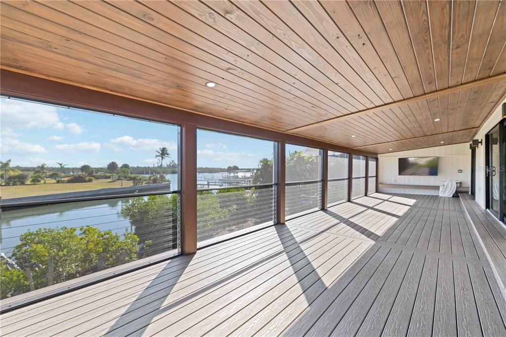 For Sale: $2,499,000 (3 beds, 4 baths, 2180 Square Feet)