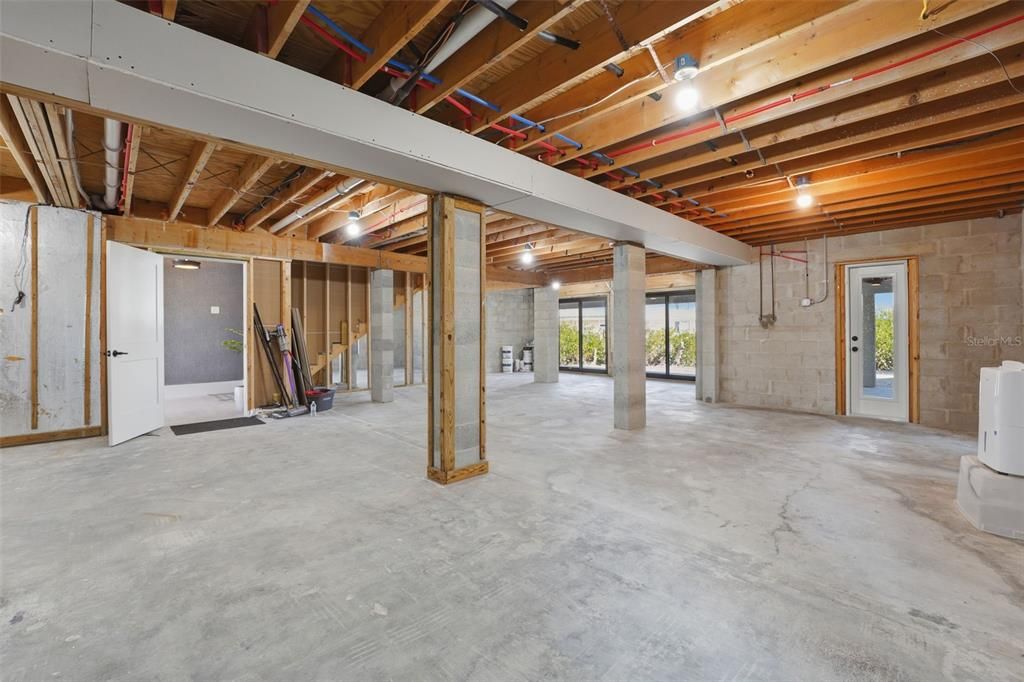 For Sale: $2,499,000 (3 beds, 4 baths, 2180 Square Feet)