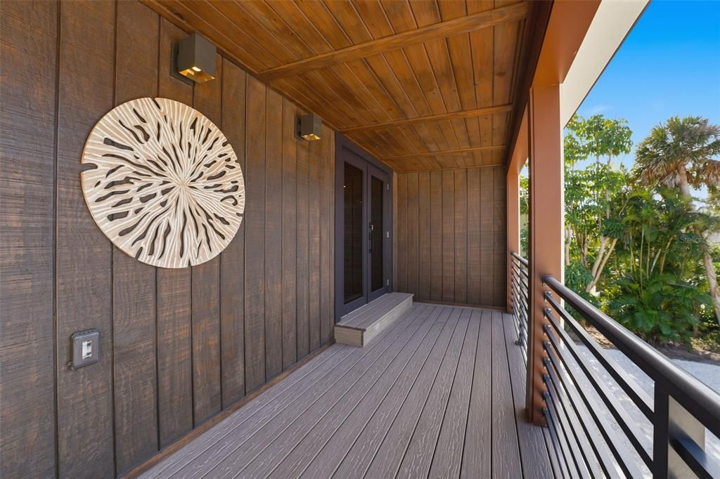 For Sale: $2,499,000 (3 beds, 4 baths, 2180 Square Feet)