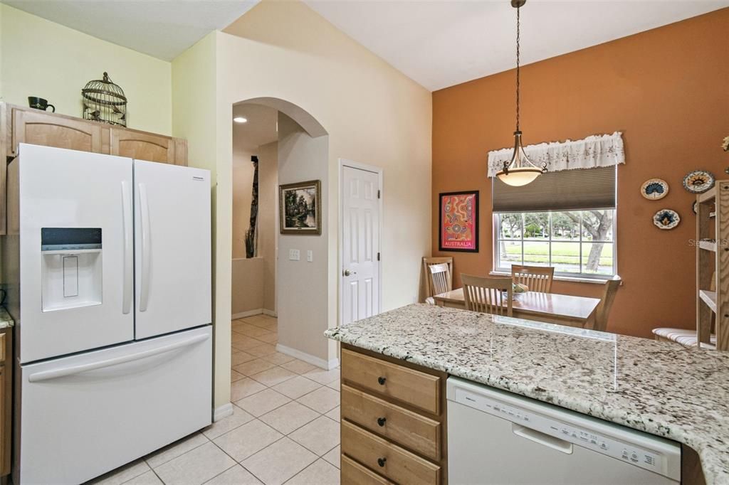 For Sale: $325,000 (3 beds, 2 baths, 1786 Square Feet)