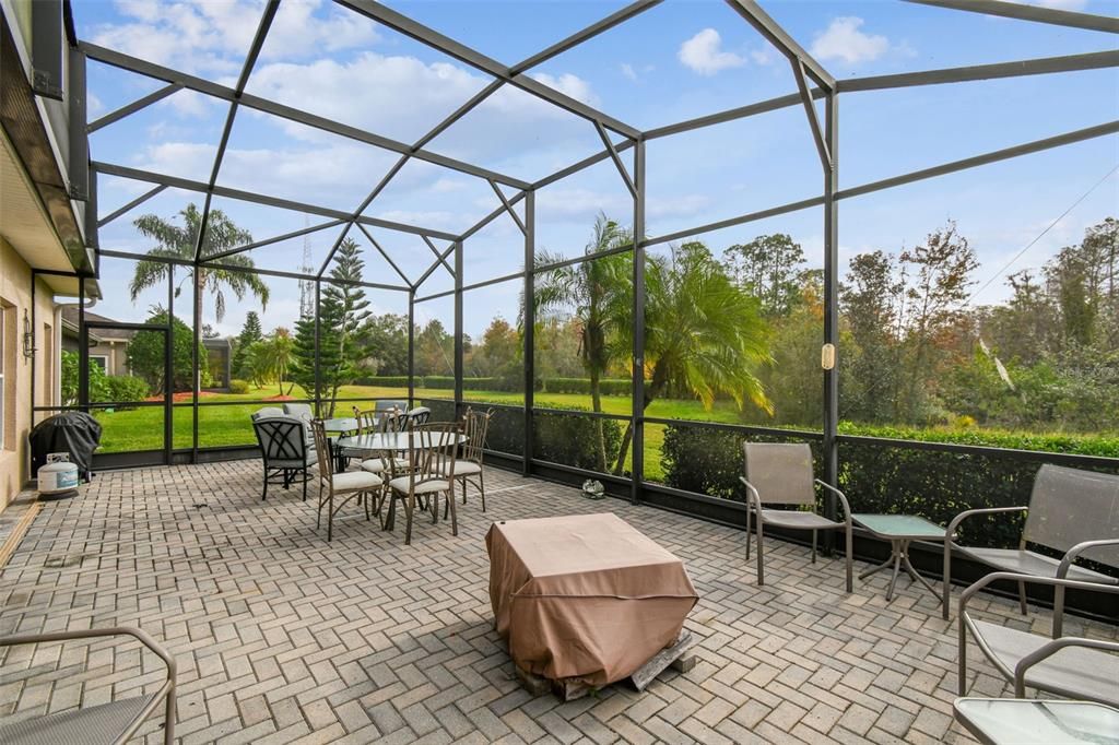 For Sale: $325,000 (3 beds, 2 baths, 1786 Square Feet)