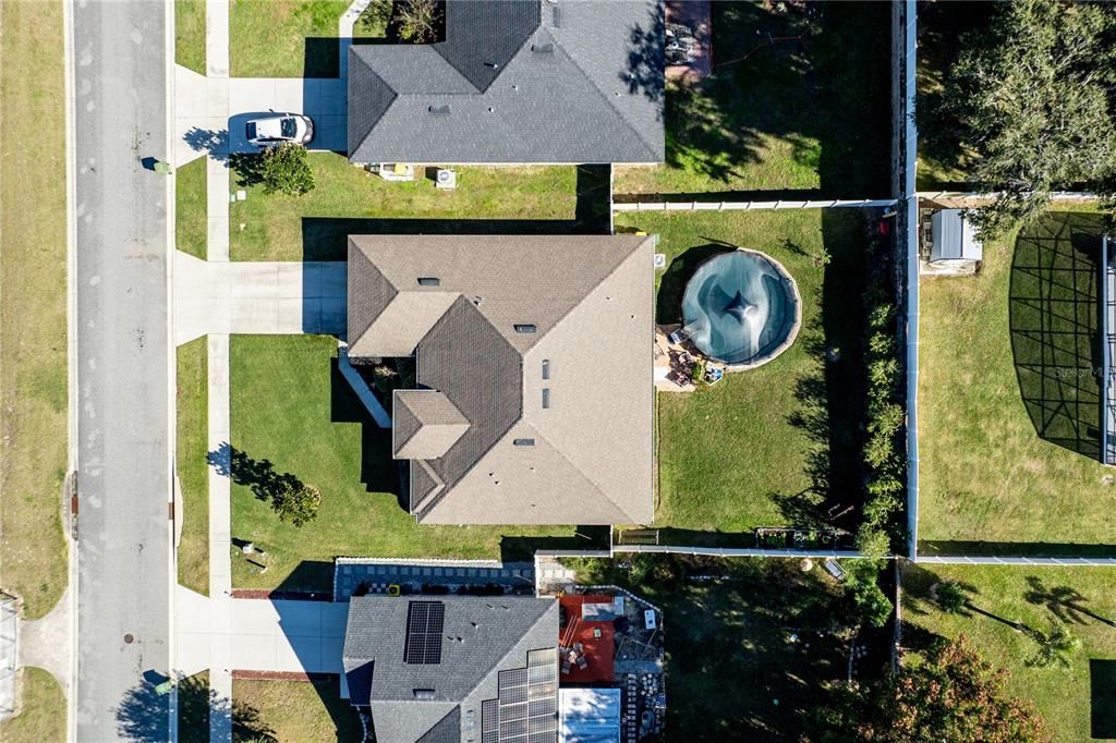 En Venta: $389,000 (4 camas, 2 baños, 2330 Pies cuadrados)