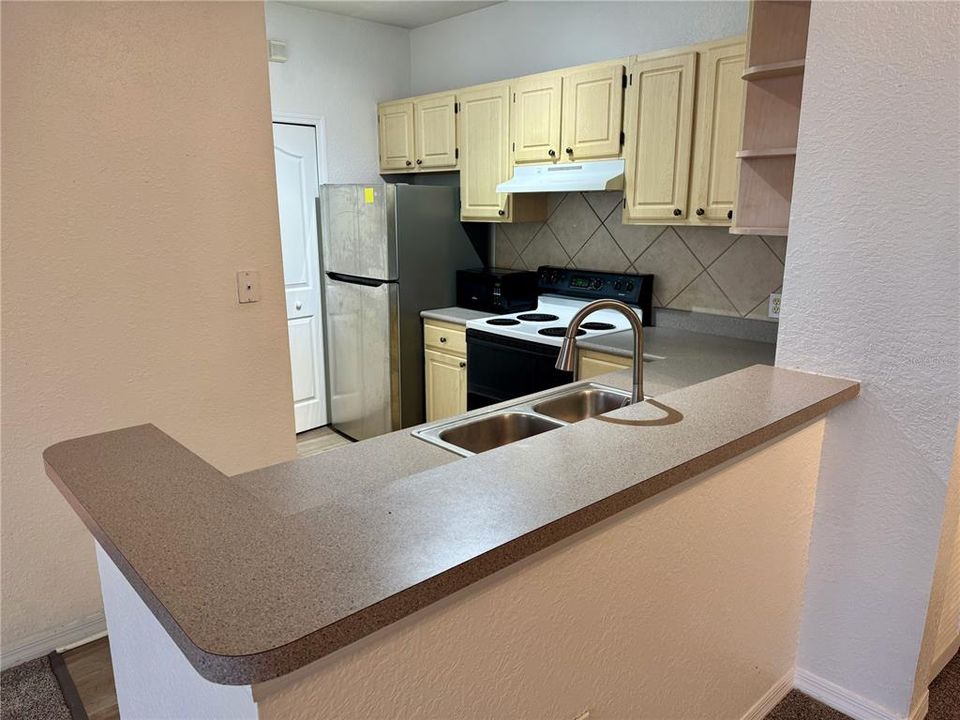 For Rent: $1,695 (2 beds, 2 baths, 1048 Square Feet)