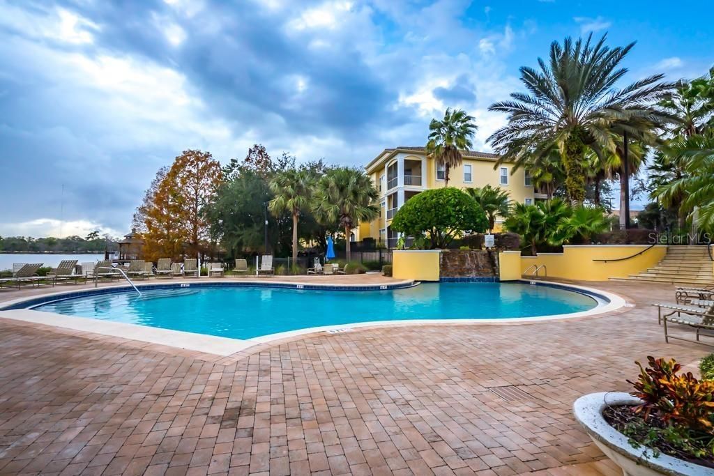 For Rent: $1,695 (2 beds, 2 baths, 1048 Square Feet)