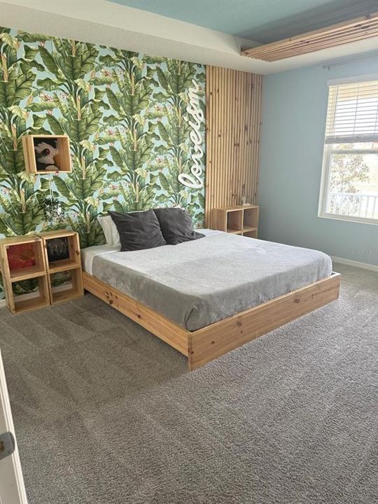 待售: $700,000 (6 贝兹, 4 浴室, 2998 平方英尺)