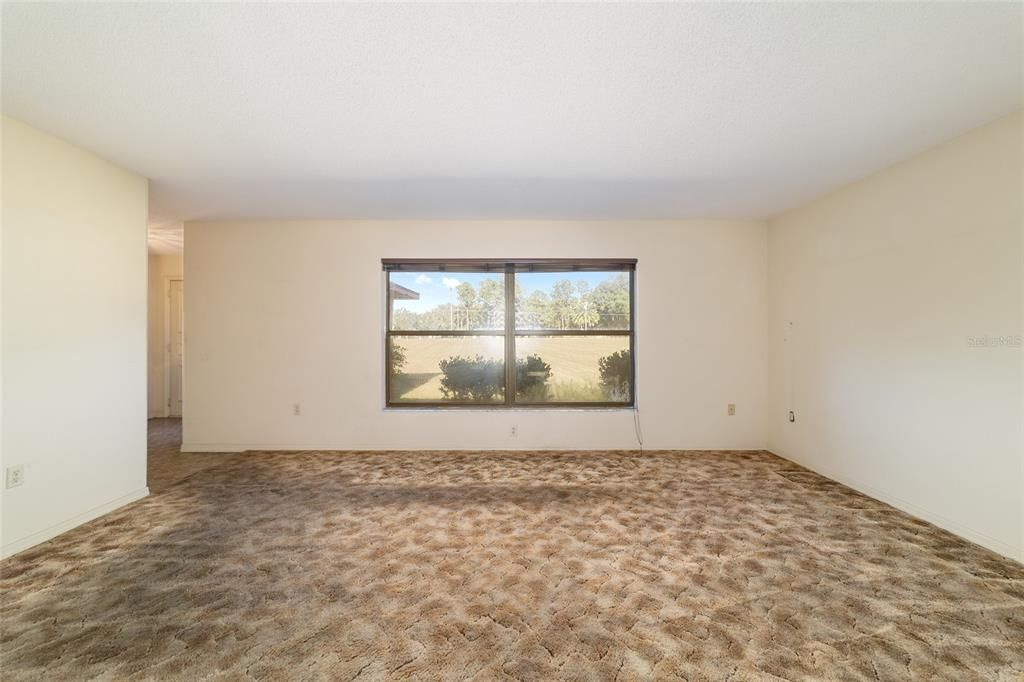 En Venta: $375,000 (3 camas, 2 baños, 2078 Pies cuadrados)