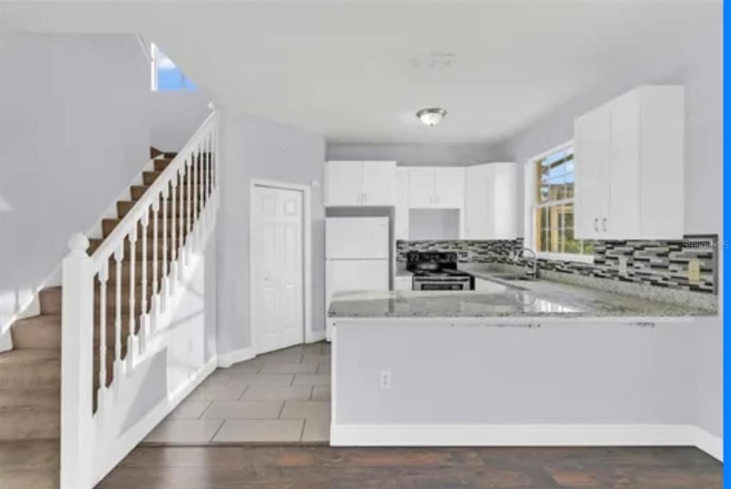 For Rent: $2,450 (4 beds, 3 baths, 1616 Square Feet)