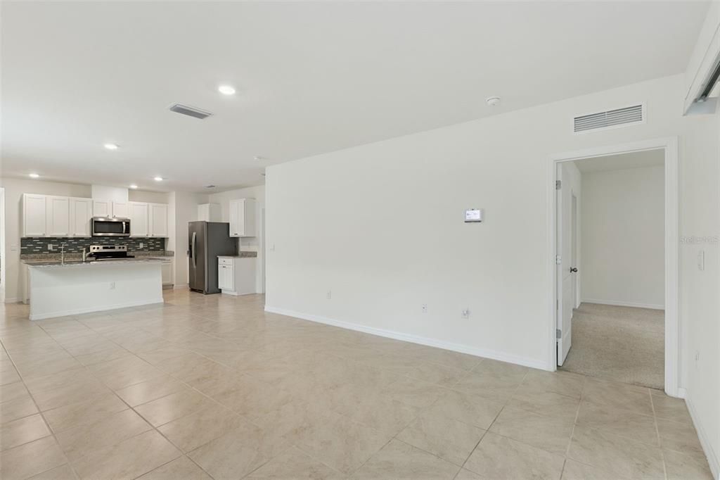 For Rent: $2,500 (3 beds, 2 baths, 1500 Square Feet)