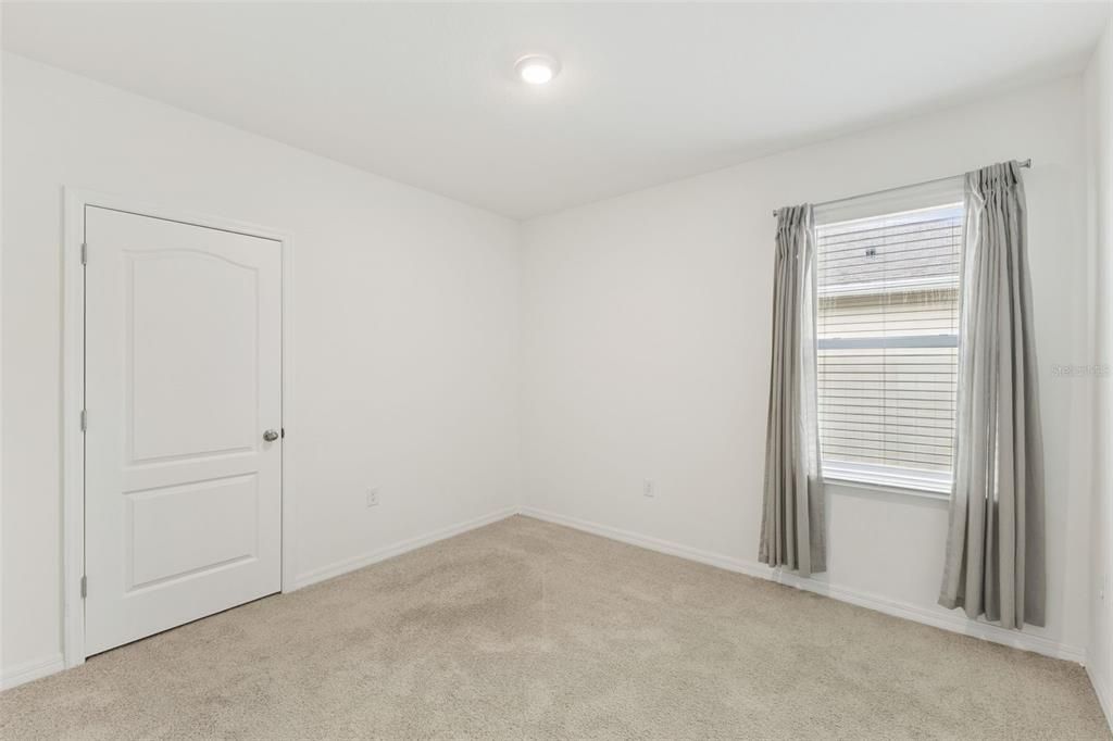 For Rent: $2,500 (3 beds, 2 baths, 1500 Square Feet)