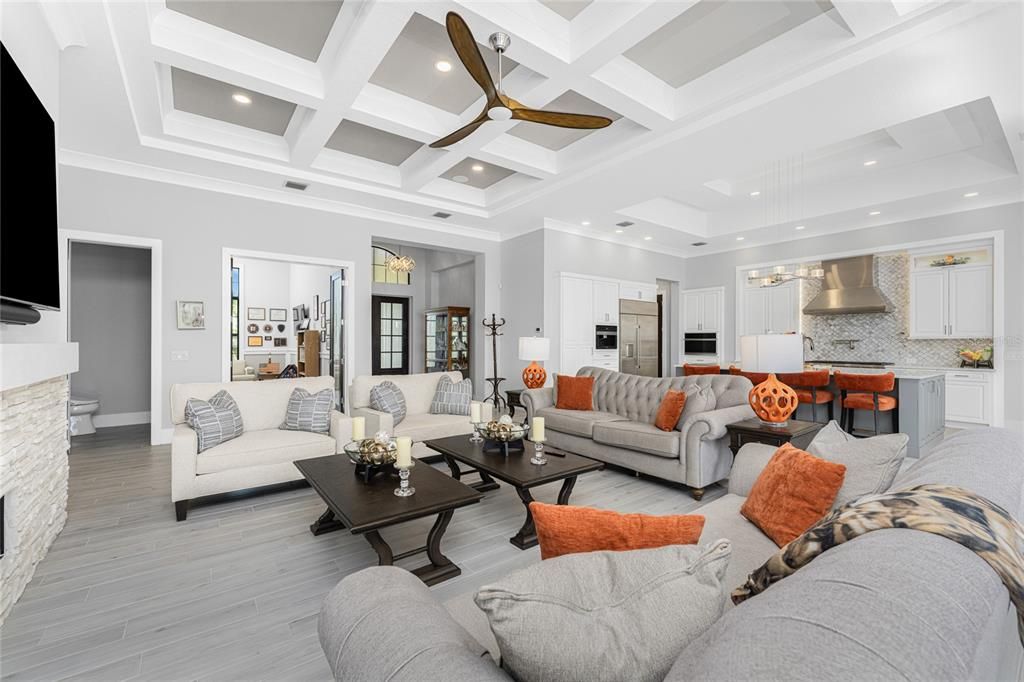 На продажу: $2,500,000 (4 спален, 4 ванн, 4208 Квадратных фут)