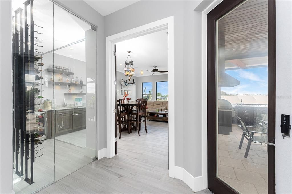 На продажу: $2,500,000 (4 спален, 4 ванн, 4208 Квадратных фут)