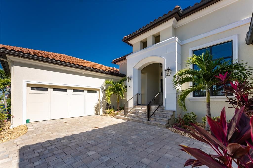 На продажу: $2,500,000 (4 спален, 4 ванн, 4208 Квадратных фут)