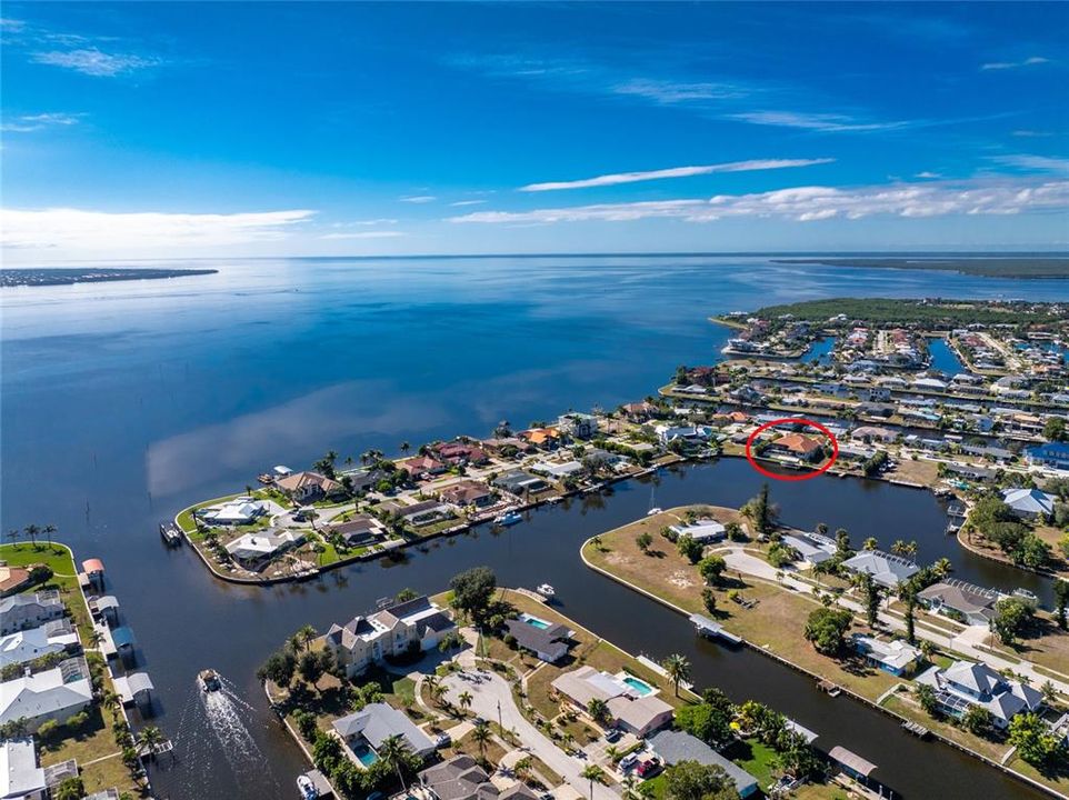 На продажу: $2,500,000 (4 спален, 4 ванн, 4208 Квадратных фут)