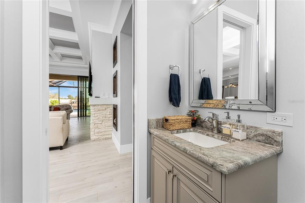 На продажу: $2,500,000 (4 спален, 4 ванн, 4208 Квадратных фут)