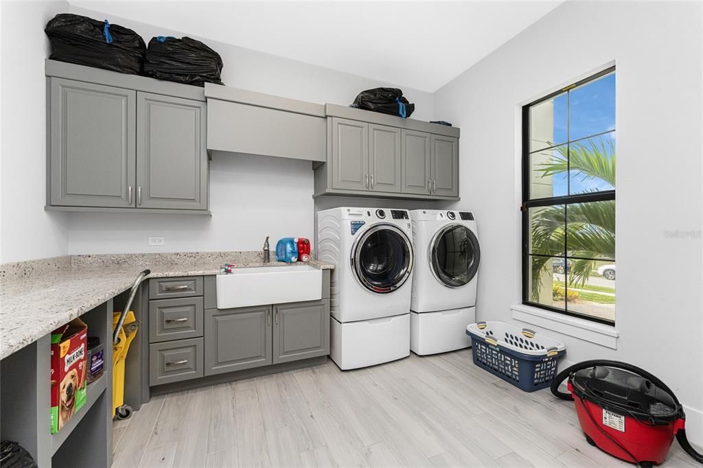 На продажу: $2,500,000 (4 спален, 4 ванн, 4208 Квадратных фут)