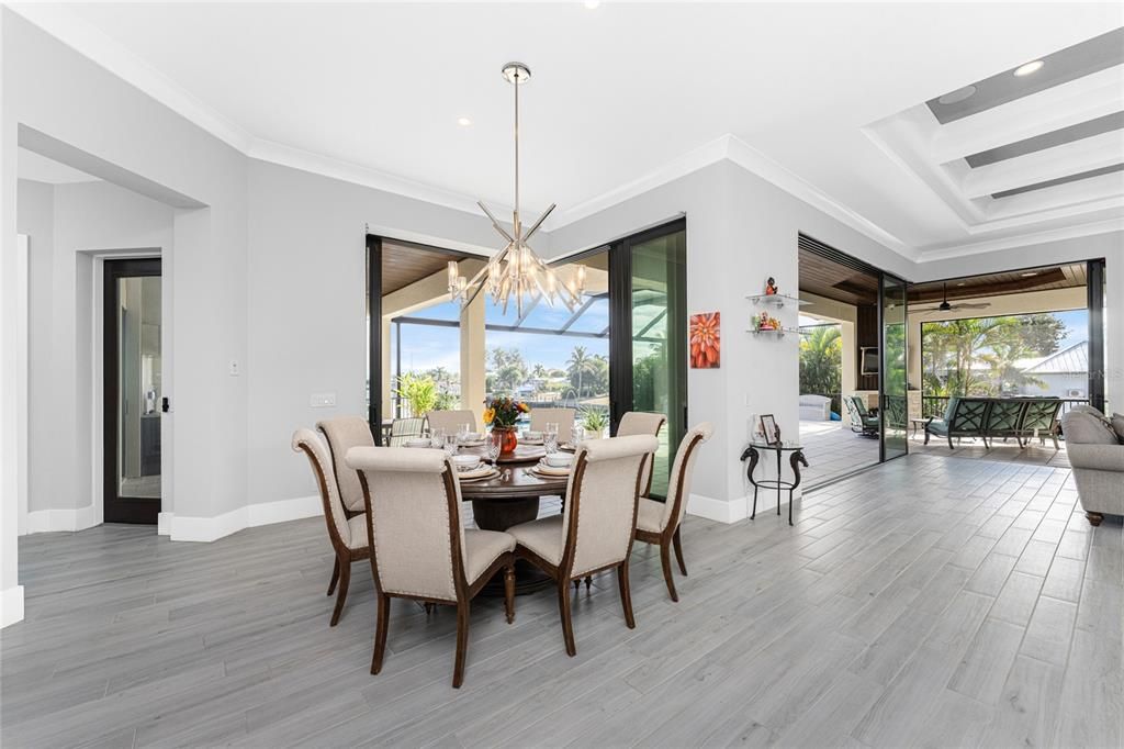 На продажу: $2,500,000 (4 спален, 4 ванн, 4208 Квадратных фут)