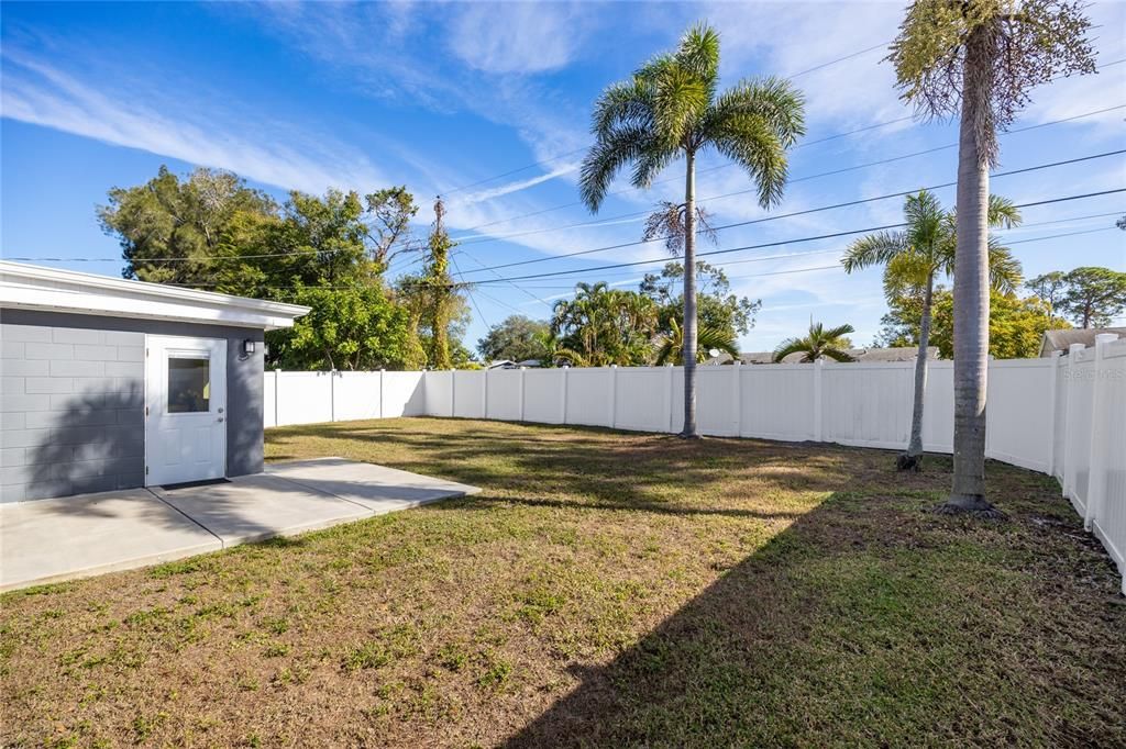 For Sale: $449,500 (4 beds, 2 baths, 1466 Square Feet)