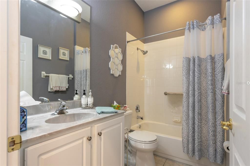 En Venta: $339,000 (2 camas, 2 baños, 1583 Pies cuadrados)