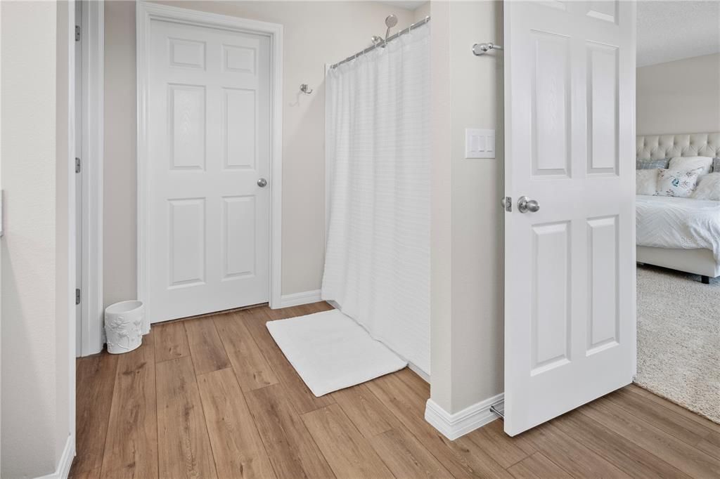 待售: $600,000 (5 贝兹, 3 浴室, 3182 平方英尺)