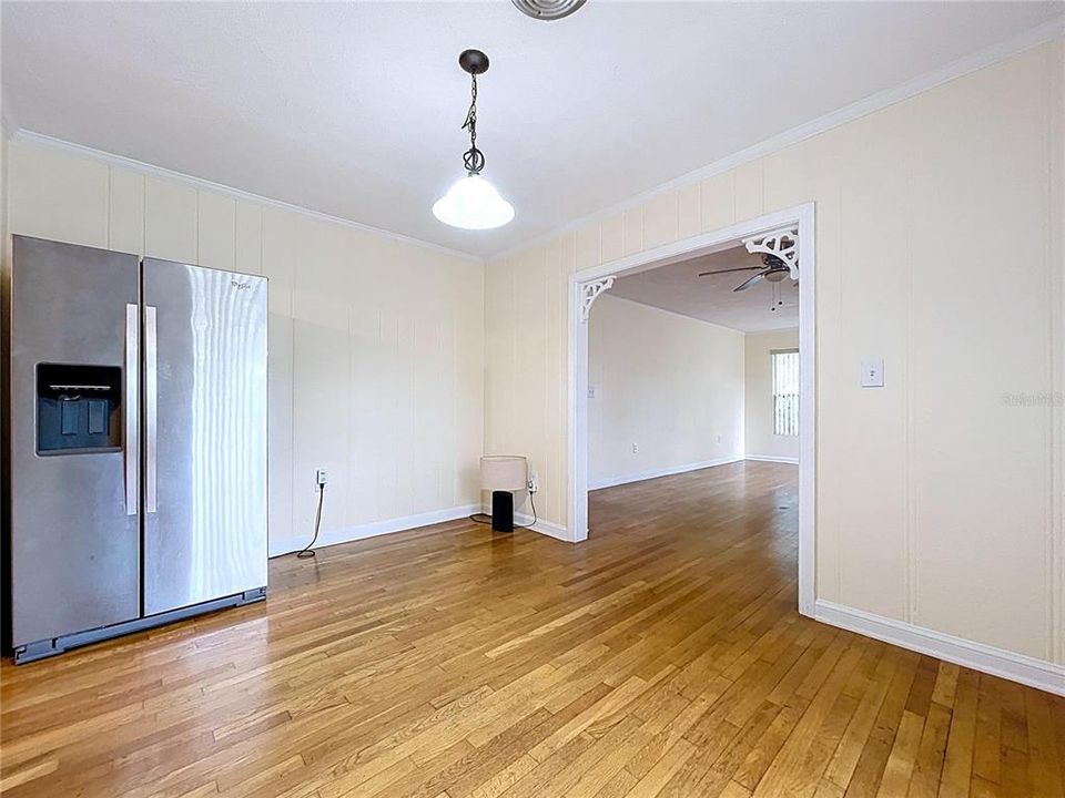 For Sale: $440,000 (4 beds, 4 baths, 2894 Square Feet)