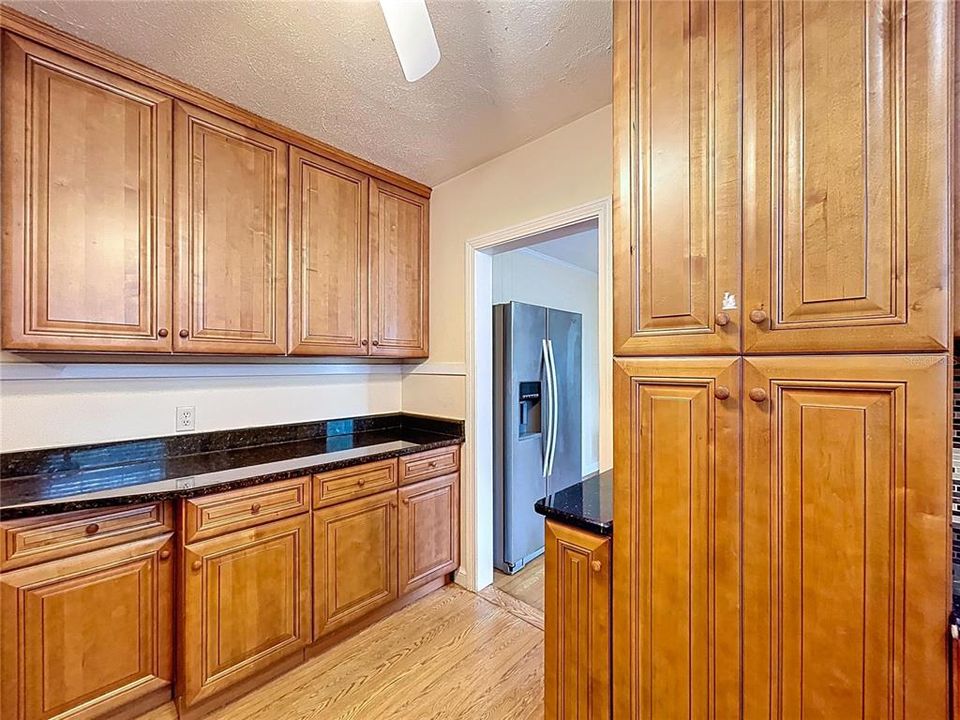 For Sale: $440,000 (4 beds, 4 baths, 2894 Square Feet)