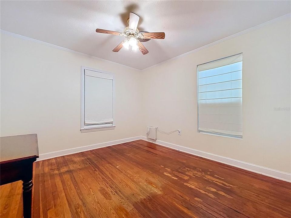 For Sale: $440,000 (4 beds, 4 baths, 2894 Square Feet)