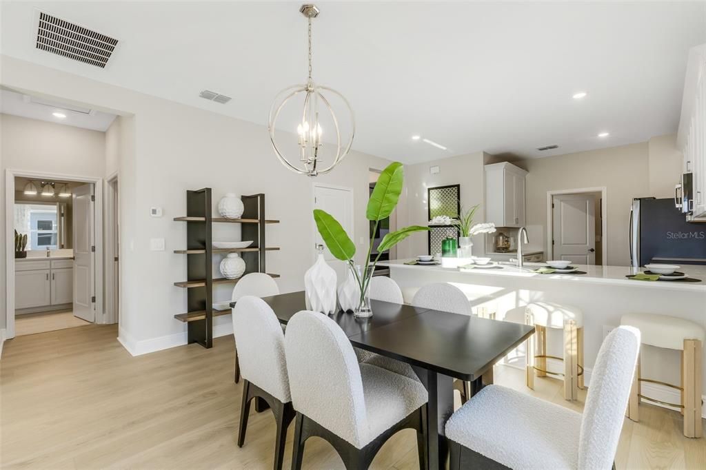 For Sale: $284,999 (3 beds, 2 baths, 1489 Square Feet)