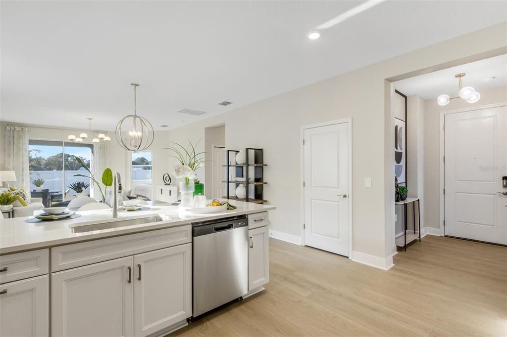 For Sale: $284,999 (3 beds, 2 baths, 1489 Square Feet)